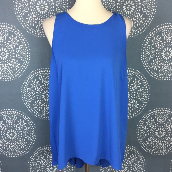 Vince Camuto Tops - Vince Camuto Hi-Lo Sleeveless Top